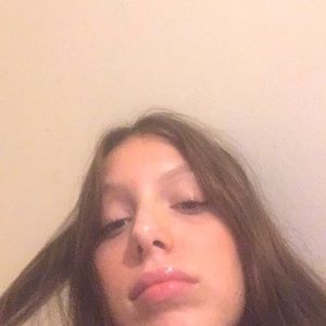 Meet your Posher, Leigha